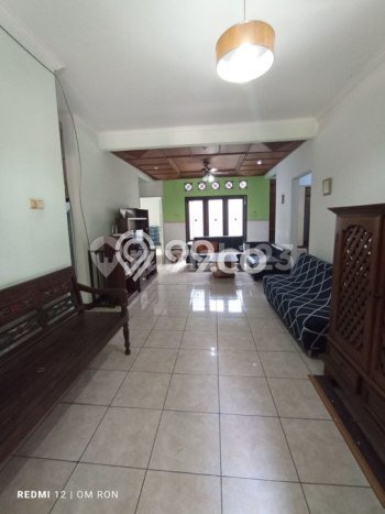 Dijual Hunian Rumah Terawat 6 Kamar di Kota Baru Parahyangan, Bandung Dijual Hunian Rumah Terawat 6 Kamar di Kota Baru Parahyangan, Bandung