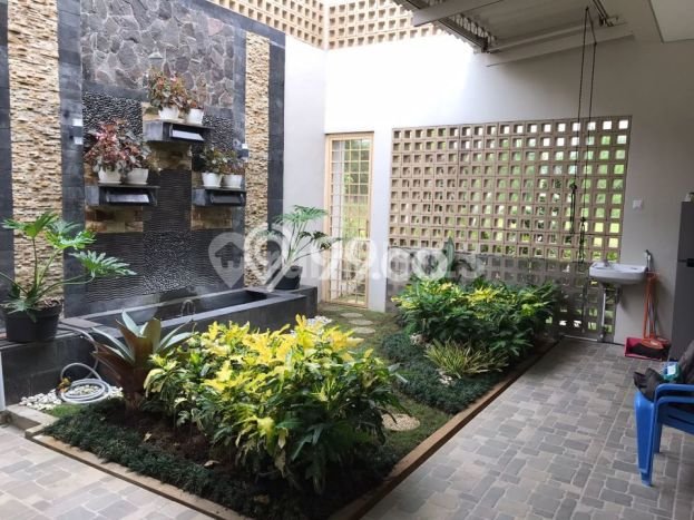 Jual Rumah Mewah Megah Dengan View Cantik di Kota Baru Parahyangan, Bandung Jual Rumah Mewah Megah Dengan View Cantik di Kota Baru Parahyangan, Bandung