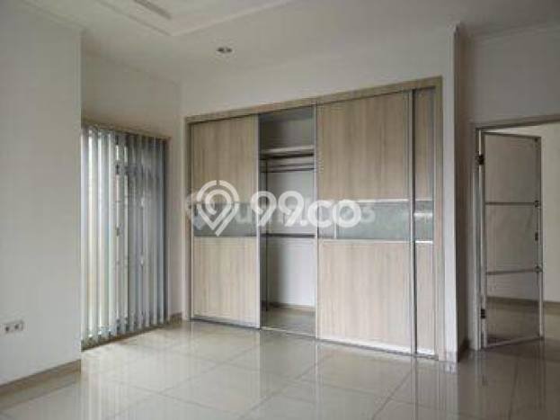 Rumah Elit Modern Tanpa Renovasi di Kota Baru Parahyangan Bandung Rumah Elit Modern Tanpa Renovasi di Kota Baru Parahyangan Bandung