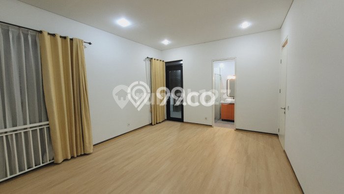 Rumah Elit Modern Tanpa Renovasi di Kota Baru Parahyangan Bandung Rumah Elit Modern Tanpa Renovasi di Kota Baru Parahyangan Bandung