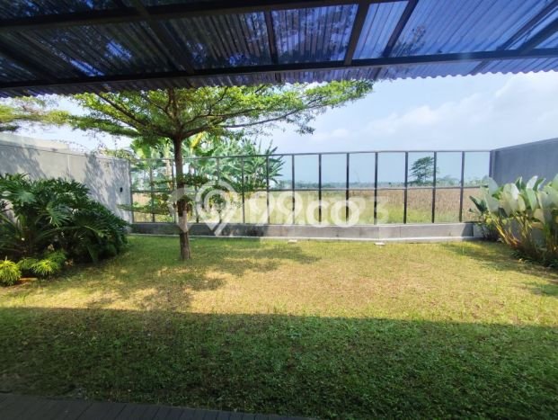 Rumah Mewah LB 268m2 Siap Pakai Desain Elegan di Kota Baru Parahyangan, Bandung Rumah Mewah LB 268m2 Siap Pakai Desain Elegan di Kota Baru Parahyangan, Bandung