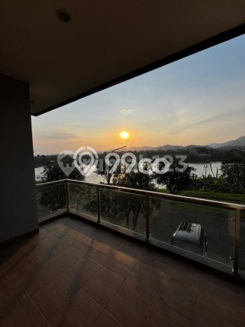Rumah Elit Modern Tanpa Renovasi di Kota Baru Parahyangan Bandung Rumah Elit Modern Tanpa Renovasi di Kota Baru Parahyangan Bandung