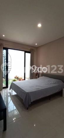 Rumah Modern 3 KT di Kota Baru Parahyangan Bandung Full Furnished Rumah Modern 3 KT di Kota Baru Parahyangan Bandung Full Furnished