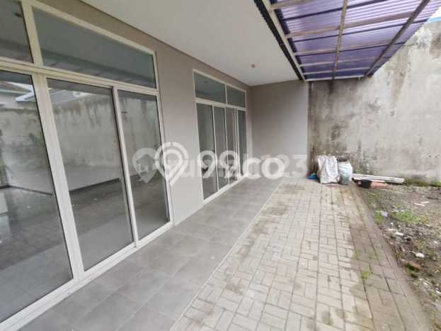 For Sale! Premium House LT 297m2 Desain Elegan di Kota Baru Parahyangan For Sale! Premium House LT 297m2 Desain Elegan di Kota Baru Parahyangan