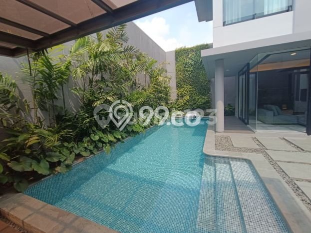 Rumah Elit LB 275m2 Siap Pakai Desain Elegan di Kota Baru Parahyangan, Bandung Rumah Elit LB 275m2 Siap Pakai Desain Elegan di Kota Baru Parahyangan, Bandung