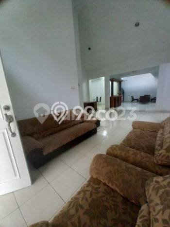 Hunian Elit LB 287m2 Siap Pakai Desain Elegan di Kota Baru Parahyangan, Bandung Hunian Elit LB 287m2 Siap Pakai Desain Elegan di Kota Baru Parahyangan, Bandung