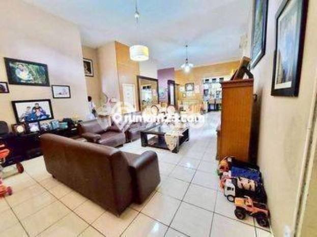 Jual Rumah Mewah Megah Dengan View Cantik di Kota Baru Parahyangan, Bandung Jual Rumah Mewah Megah Dengan View Cantik di Kota Baru Parahyangan, Bandung