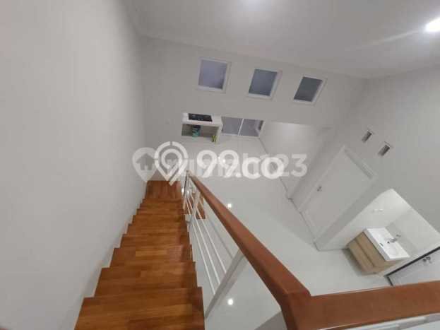 Rumah Luas Asri 2 KT Siap Huni di Kota Baru Parahyangan Bandung Rumah Luas Asri 2 KT Siap Huni di Kota Baru Parahyangan Bandung