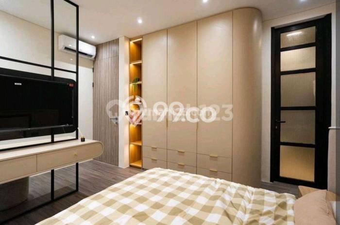 Rumah Elit Modern Tanpa Renovasi di Kota Baru Parahyangan Bandung Rumah Elit Modern Tanpa Renovasi di Kota Baru Parahyangan Bandung