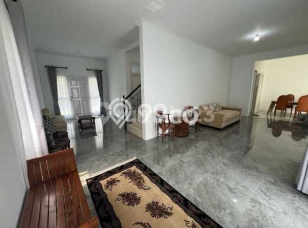 Jual Rumah Luas Elegan Dengan View Eksklusif di Kota Baru Parahyangan, Bandung Jual Rumah Luas Elegan Dengan View Eksklusif di Kota Baru Parahyangan, Bandung