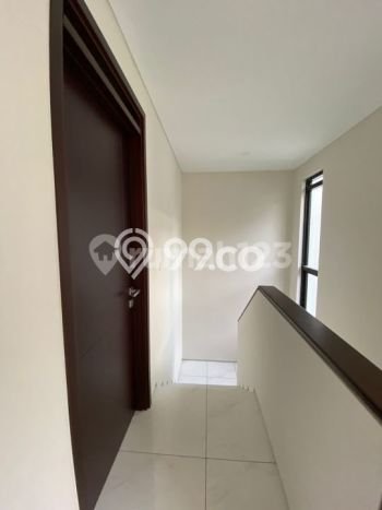 Jual Rumah Eksklusif 4 KT di Kota Baru Parahyangan, Bandung Jual Rumah Eksklusif 4 KT di Kota Baru Parahyangan, Bandung