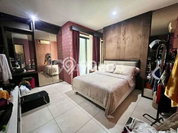 Jual Rumah Mewah Elegan Dengan View Cantik di Kota Baru Parahyangan, Bandung Jual Rumah Mewah Elegan Dengan View Cantik di Kota Baru Parahyangan, Bandung