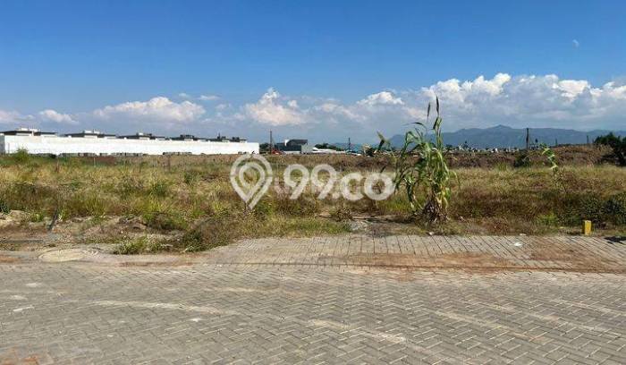 Kavling Tanah untuk Dijual di Kota Baru Parahyangan, Bandung, Luas 308m2 Kavling Tanah untuk Dijual di Kota Baru Parahyangan, Bandung, Luas 308m2