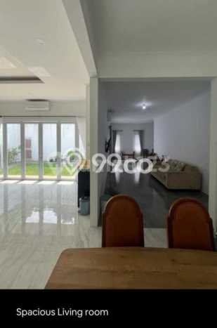 Jual Rumah Luas Elegan Dengan View Eksklusif di Kota Baru Parahyangan, Bandung Jual Rumah Luas Elegan Dengan View Eksklusif di Kota Baru Parahyangan, Bandung