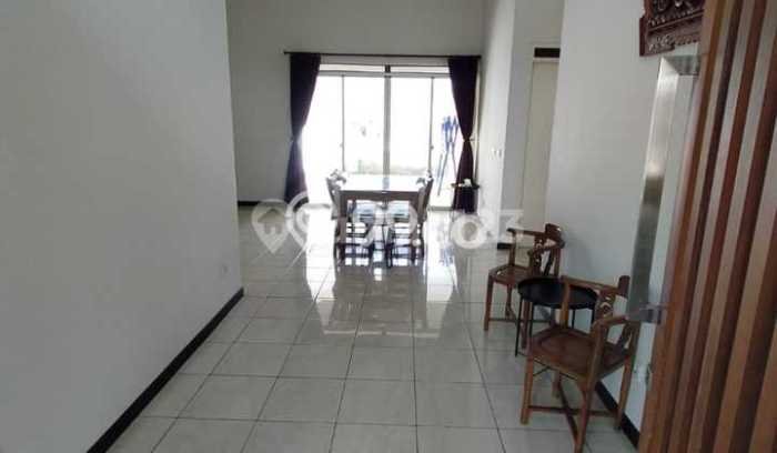 Jual Rumah Luas Megah Dengan View Cantik di Kota Baru Parahyangan, Bandung Jual Rumah Luas Megah Dengan View Cantik di Kota Baru Parahyangan, Bandung