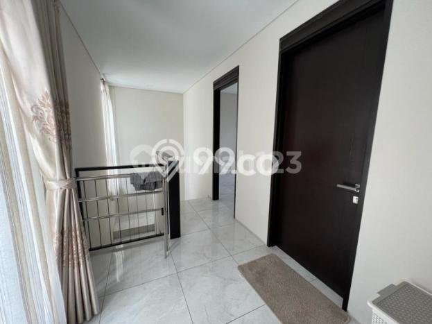 Rumah Modern 3 KT di Kota Baru Parahyangan Bandung Full Furnished Rumah Modern 3 KT di Kota Baru Parahyangan Bandung Full Furnished