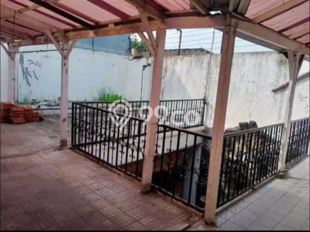 Rumah Elit Modern Siap Huni di kertajaya Surabaya Rumah Elit Modern Siap Huni di kertajaya Surabaya