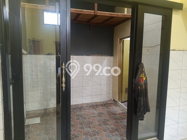 Rumah Disewakan Badung LT 100m2 LB 70m2 Kawasan Kerobokan Rumah Disewakan Badung LT 100m2 LB 70m2 Kawasan Kerobokan