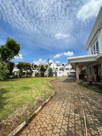 Siap Huni Hunian Elit 5 Kamar di Cinere Dekat ke Mana Saja Siap Huni Hunian Elit 5 Kamar di Cinere Dekat ke Mana Saja
