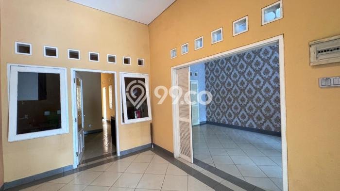 For Sale Rumah 3 Kamar Lokasi Ideal Nyaman dan Strategis di Cinere For Sale Rumah 3 Kamar Lokasi Ideal Nyaman dan Strategis di Cinere