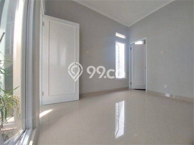 Rumah Strategis Modern Lb 140m2 di Cinere, Depok Rumah Strategis Modern Lb 140m2 di Cinere, Depok