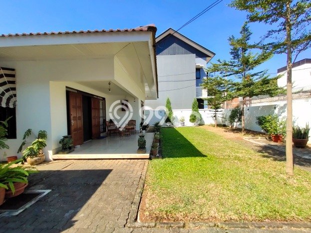 Rumah Mewah Siap Huni LT 704m2 di Cilandak, Jakarta Selatan Rumah Mewah Siap Huni LT 704m2 di Cilandak, Jakarta Selatan