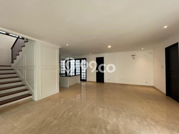 Dijual Rumah Mewah Elegan Dengan View Cantik di Lebak Bulus, Jakarta Selatan Dijual Rumah Mewah Elegan Dengan View Cantik di Lebak Bulus, Jakarta Selatan