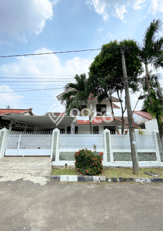 Dijual Hunian Mewah dengan Fasilitas Sekitar Komplit di Cinere, Depok Dijual Hunian Mewah dengan Fasilitas Sekitar Komplit di Cinere, Depok