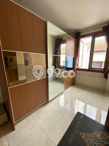 Rumah Elit Modern Tanpa Renovasi di Lebak Bulus Jakarta Selatan Rumah Elit Modern Tanpa Renovasi di Lebak Bulus Jakarta Selatan
