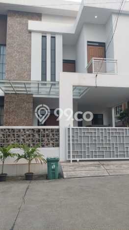 Hunian Cantik Modern Lb 175m2 di Limo, Depok Hunian Cantik Modern Lb 175m2 di Limo, Depok
