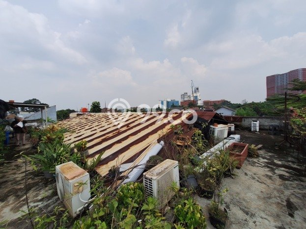 Unit Kantor Dijual di Jakarta Selatan LT 335m2 & LB 362m2 Unit Kantor Dijual di Jakarta Selatan LT 335m2 & LB 362m2