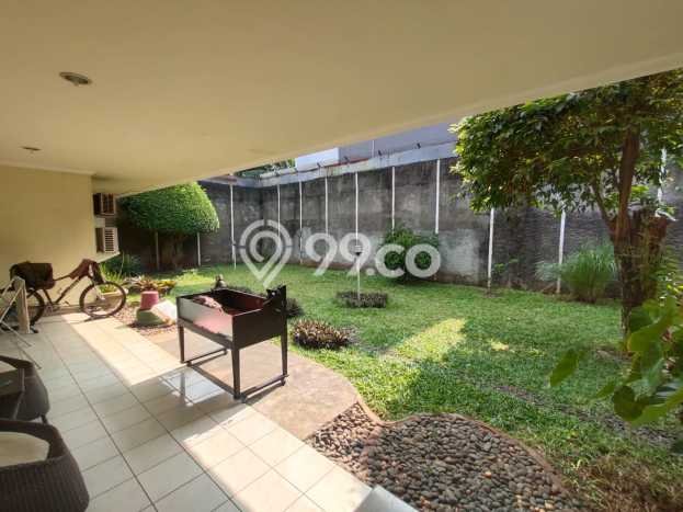 Rumah Elit LB 450m2 Siap Pakai Desain Elegan di Gandul, Depok Rumah Elit LB 450m2 Siap Pakai Desain Elegan di Gandul, Depok