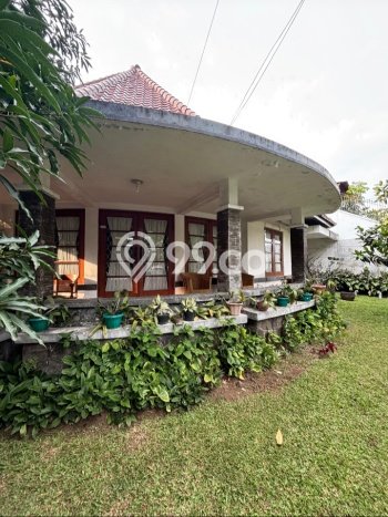 DIJUAL CEPAT! Rumah Modern di Bandung Wetan, Bandung, Luas 410m2m² Bangunan 320m2m² Bisa Nego! DIJUAL CEPAT! Rumah Modern di Bandung Wetan, Bandung, Luas 410m2m² Bangunan 320m2m² Bisa Nego!