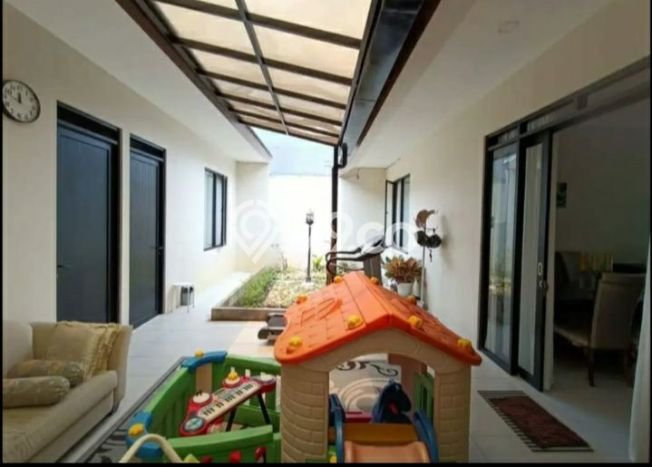 Ready to Use! Premium House LT 375m2 Desain Modern di Setiabudi Ready to Use! Premium House LT 375m2 Desain Modern di Setiabudi
