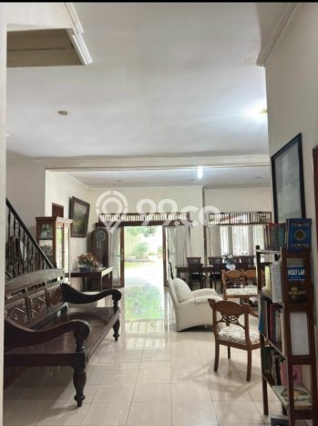 Rumah Elit LB 400m2 Siap Huni Desain Elegan di Sayap Dago, Bandung Rumah Elit LB 400m2 Siap Huni Desain Elegan di Sayap Dago, Bandung