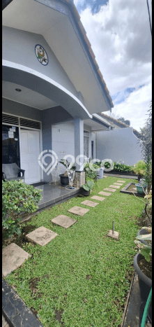 Jual Rumah Bagus Siap Huni LB 140m2 di Arcamanik, Bandung Jual Rumah Bagus Siap Huni LB 140m2 di Arcamanik, Bandung