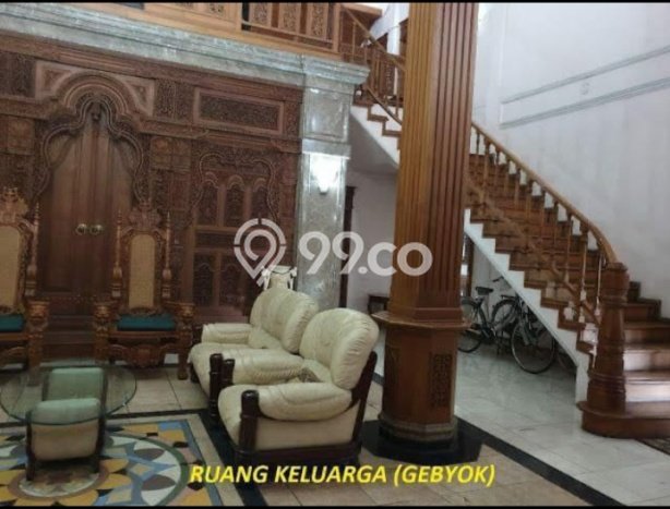 Siap Huni Rumah Mewah 7 Kamar di Sumedang Selatan Dekat ke Mana Pun Siap Huni Rumah Mewah 7 Kamar di Sumedang Selatan Dekat ke Mana Pun