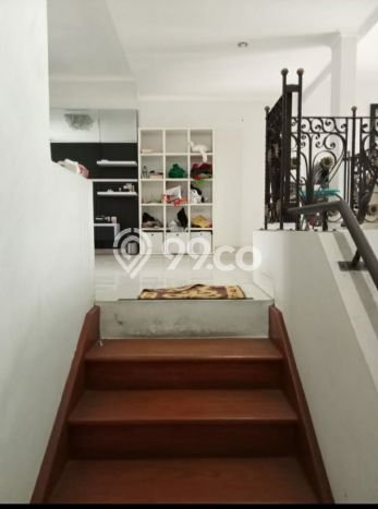 Ready to Use! Premium House LT 250m2 Desain Elegan di Setiabudi Ready to Use! Premium House LT 250m2 Desain Elegan di Setiabudi