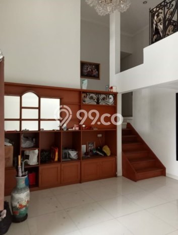 Rumah Modern 4 Kamar LT 250m2 di Setiabudi Rumah Modern 4 Kamar LT 250m2 di Setiabudi