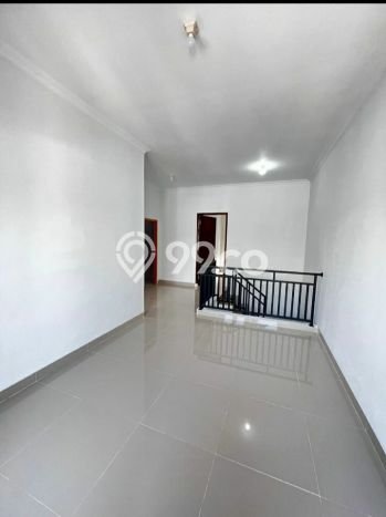 Dijual Cepat Rumah Bagus Siap Huni LB 144m2 di Antapani, Bandung Dijual Cepat Rumah Bagus Siap Huni LB 144m2 di Antapani, Bandung