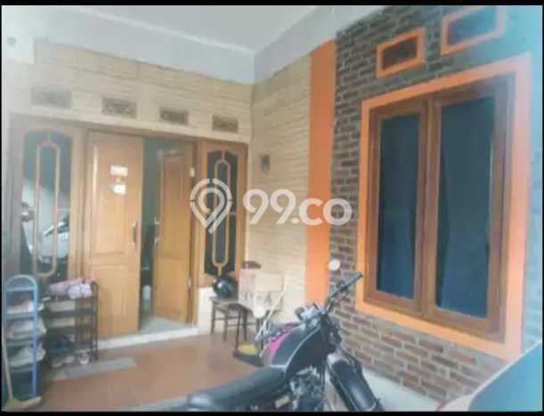 Rumah Strategis Minimalis Lb 220m2 di Mandalajati, Bandung Rumah Strategis Minimalis Lb 220m2 di Mandalajati, Bandung