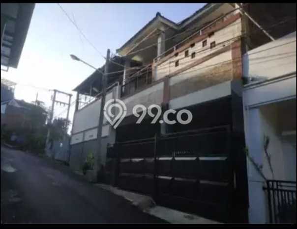 Rumah Strategis Minimalis Lb 220m2 di Mandalajati, Bandung Rumah Strategis Minimalis Lb 220m2 di Mandalajati, Bandung