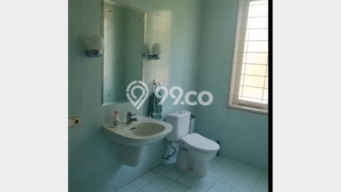 Rumah Elit Modern Tanpa Renovasi di Bintaro Jakarta Selatan Rumah Elit Modern Tanpa Renovasi di Bintaro Jakarta Selatan