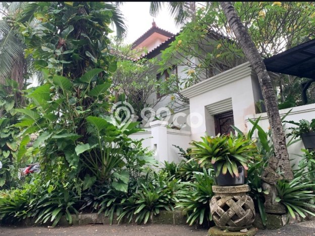 Jual Rumah Mewah Megah Dengan View Eksklusif di Sektor 8 - Bintaro, Tangerang Selatan Jual Rumah Mewah Megah Dengan View Eksklusif di Sektor 8 - Bintaro, Tangerang Selatan