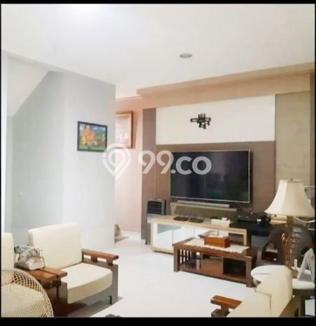 HOT LISTING! Rumah Siap Huni lokasi Kota Wisata, Jakarta Timur, Luas 180m² Bangunan 220m² HOT LISTING! Rumah Siap Huni lokasi Kota Wisata, Jakarta Timur, Luas 180m² Bangunan 220m²