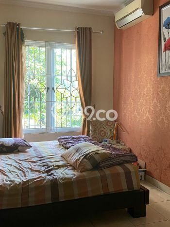 GOOD DEAL! Rumah Strategis area Kota Wisata, Luas 180m² Bangunan 200m² GOOD DEAL! Rumah Strategis area Kota Wisata, Luas 180m² Bangunan 200m²