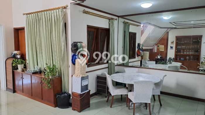 Siap Huni Hunian Elit 3 Kamar di Cilandak Dekat ke Mana Pun Siap Huni Hunian Elit 3 Kamar di Cilandak Dekat ke Mana Pun