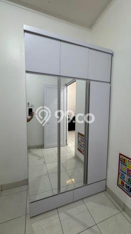 For Sale Hunian Rumah Terawat 2 KT di Kota Wisata, Jakarta Timur For Sale Hunian Rumah Terawat 2 KT di Kota Wisata, Jakarta Timur