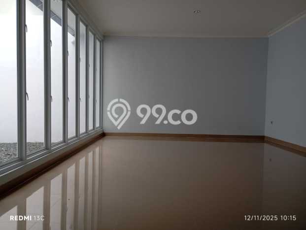 Dijual Hunian Rumah Terawat 3 KT di Kota Wisata, Jakarta Timur Dijual Hunian Rumah Terawat 3 KT di Kota Wisata, Jakarta Timur
