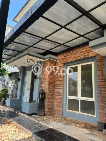 Rumah Luxury Modern Tanpa Renovasi di Cibubur Jakarta Timur Rumah Luxury Modern Tanpa Renovasi di Cibubur Jakarta Timur